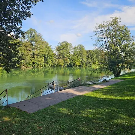 בית נופש L&a Mobile House